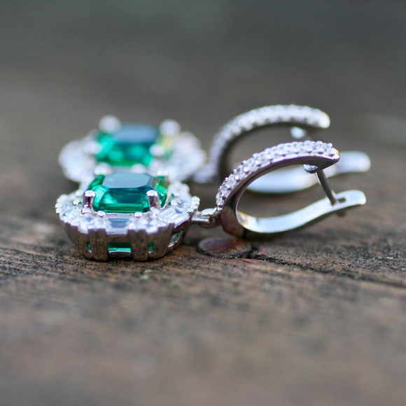 Emerald Earrings Solid Sterling Silver 925 , May Birthstone , 20th anniversary - Picture 10 of 10